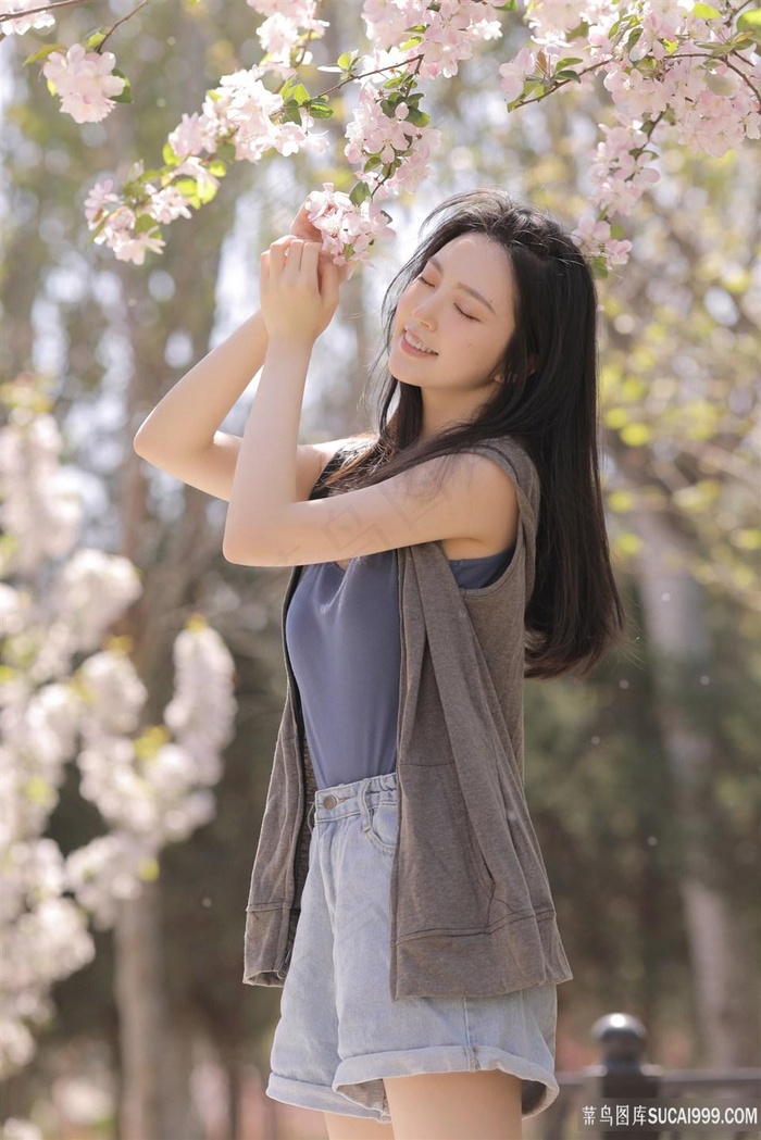 美女骚叫啊啊啊